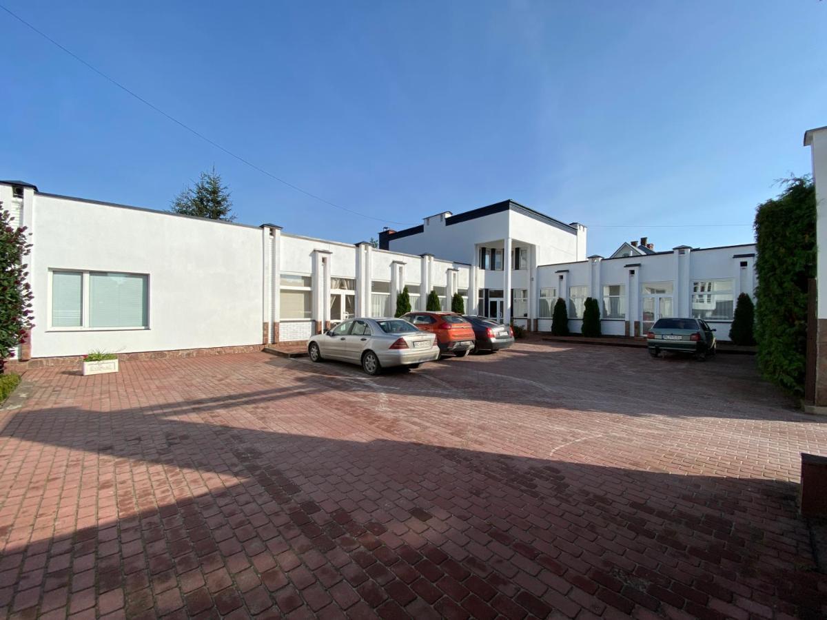 Olena Resort Briukhovychi Buitenkant foto