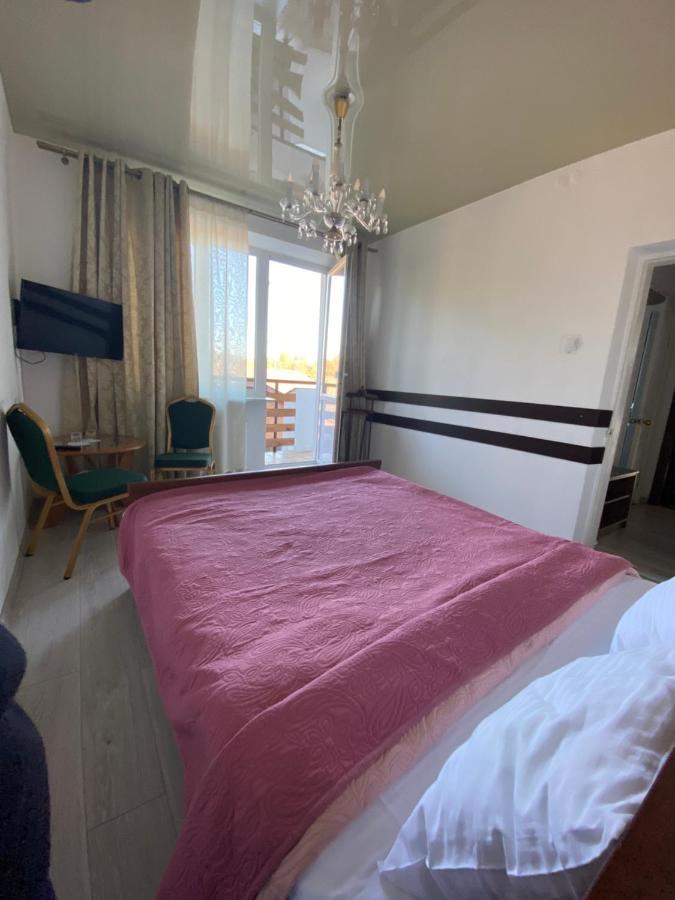 Olena Resort Briukhovychi Buitenkant foto
