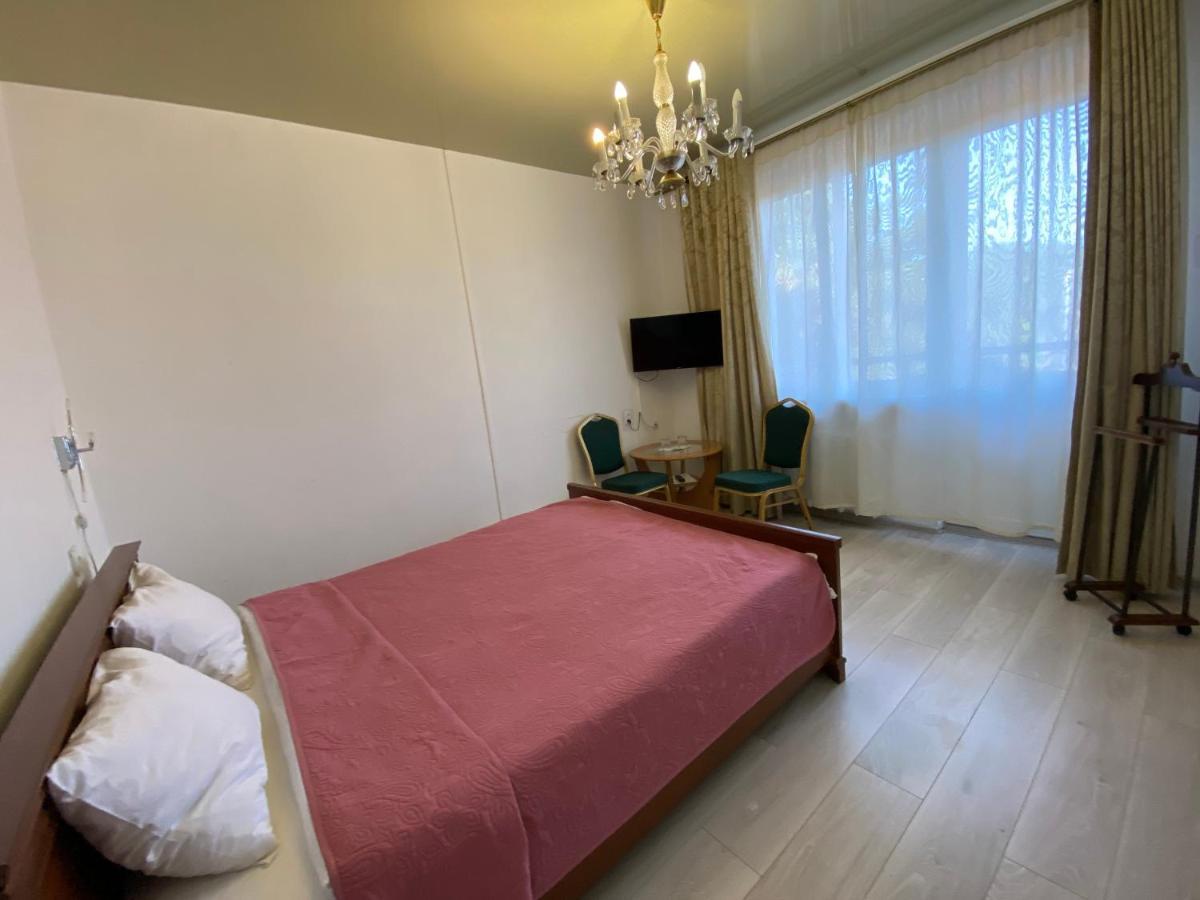 Olena Resort Briukhovychi Buitenkant foto