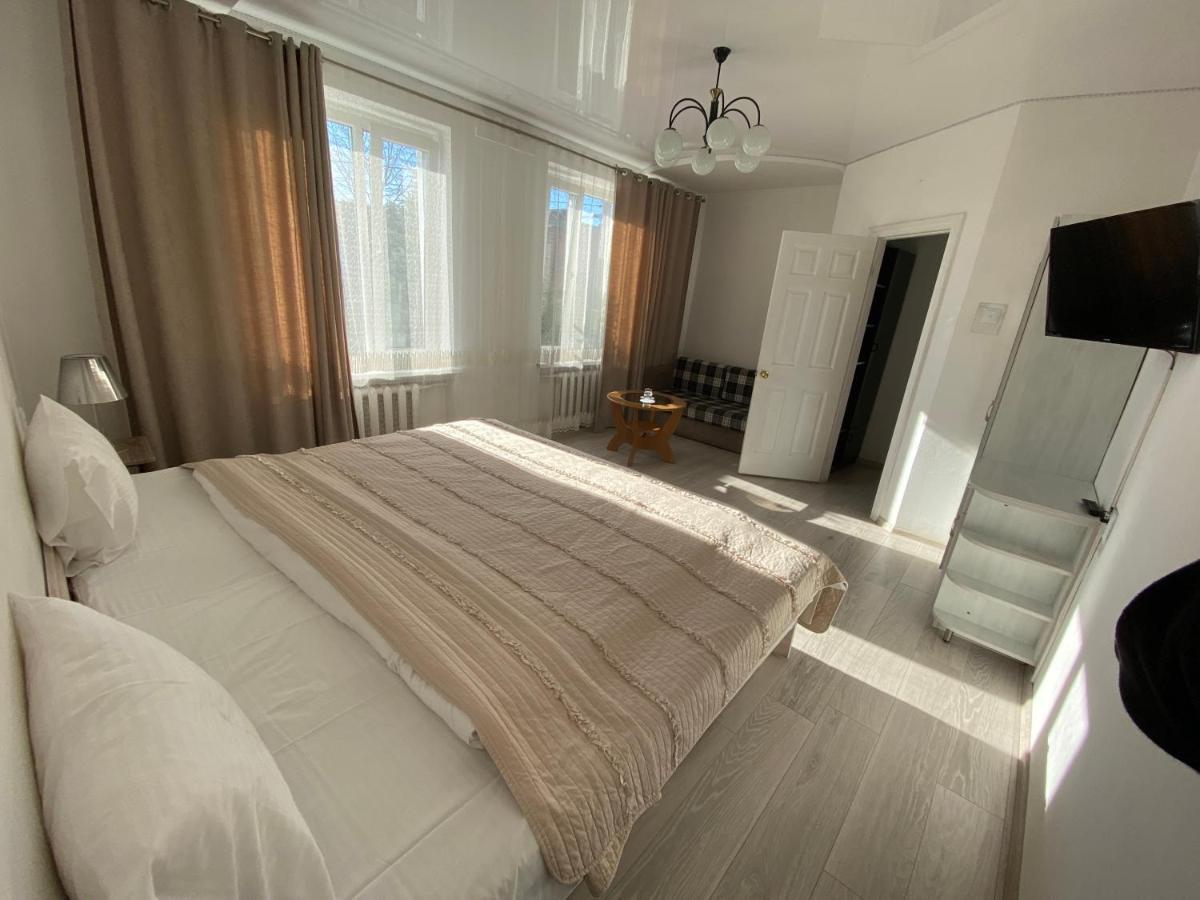 Olena Resort Briukhovychi Buitenkant foto