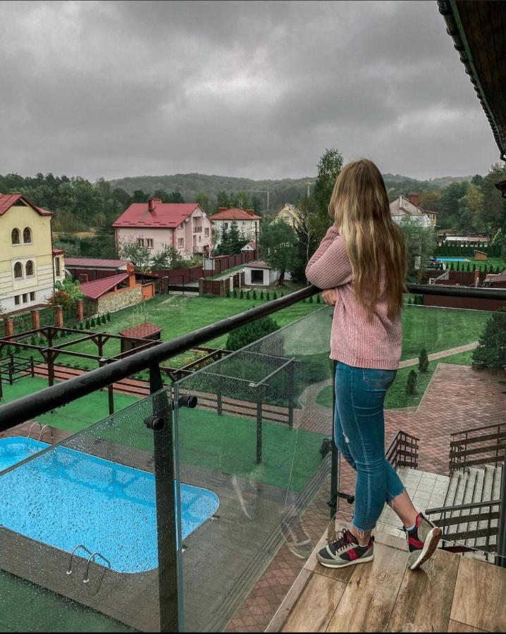 Olena Resort Briukhovychi Buitenkant foto